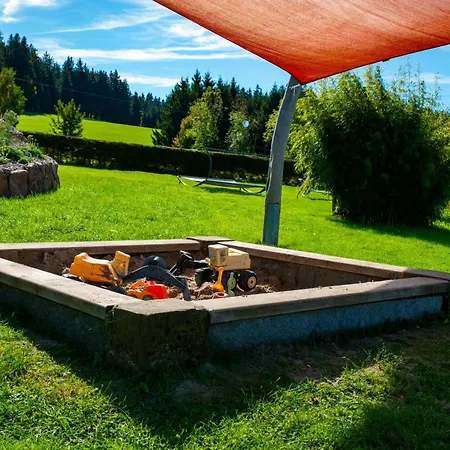 Michelehaeusle Apartman *